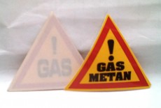 Стикер GAS! 
  за лепене от вътрешната страна на стъклото.
Стикер GAS METAN!
Размери-7см.
Цена-1,50лв.