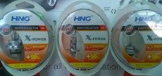 HNG-H1,H4,H7-12V55W+50%повече халогенна светлина.Комплекта съдържа 2броя крушки(H1,H4,H7)+2броя-5w габаритни крушки
Цена-25лв.к-т.